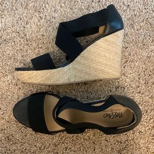 Wedge Heels with Elastic straps